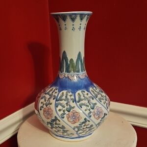 Chinese Floral Porcelain Vase